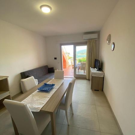 Villetta A Schiera - Bosa Marina Magomadas Екстер'єр фото